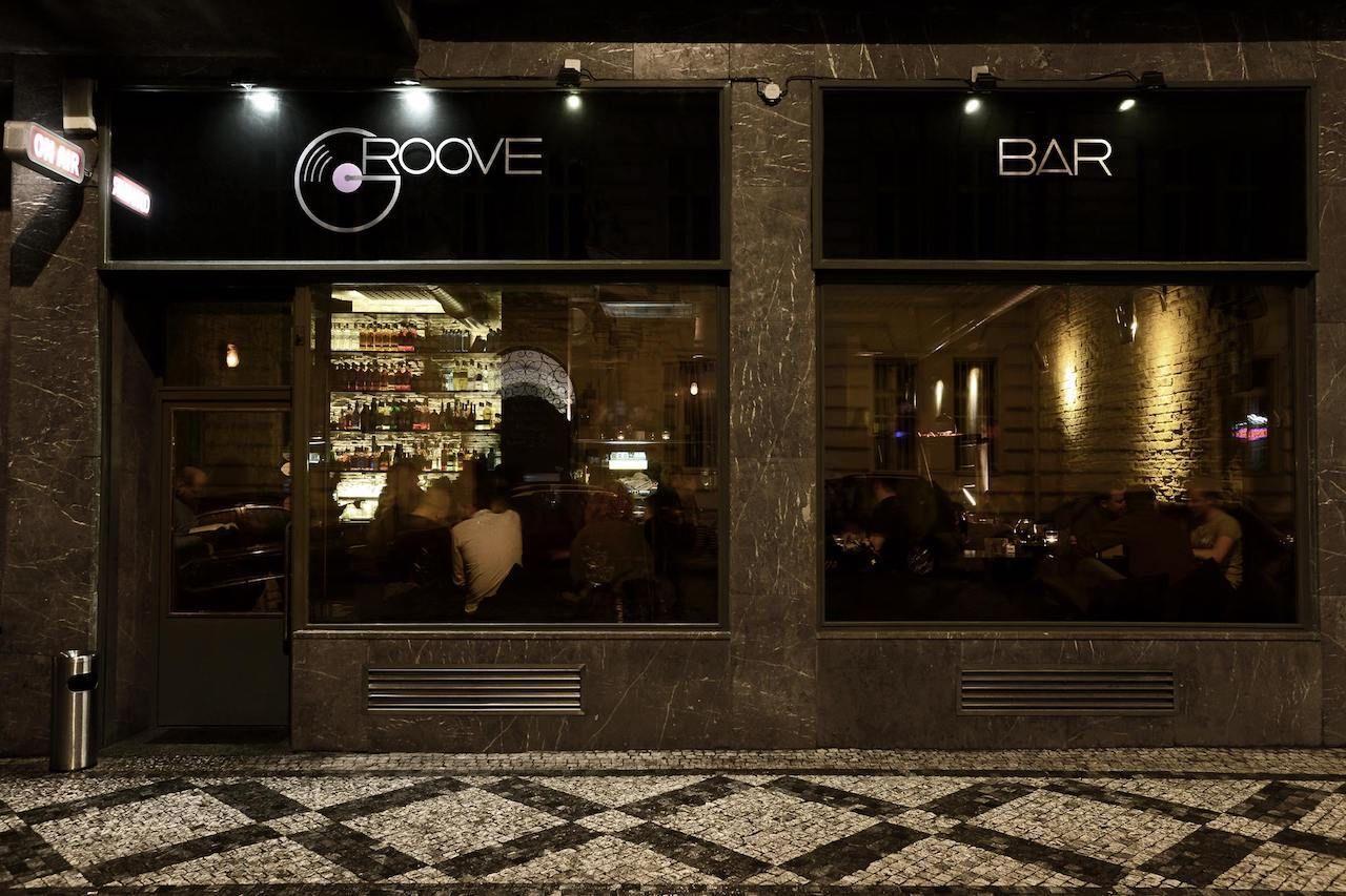 Bar e vita notturna