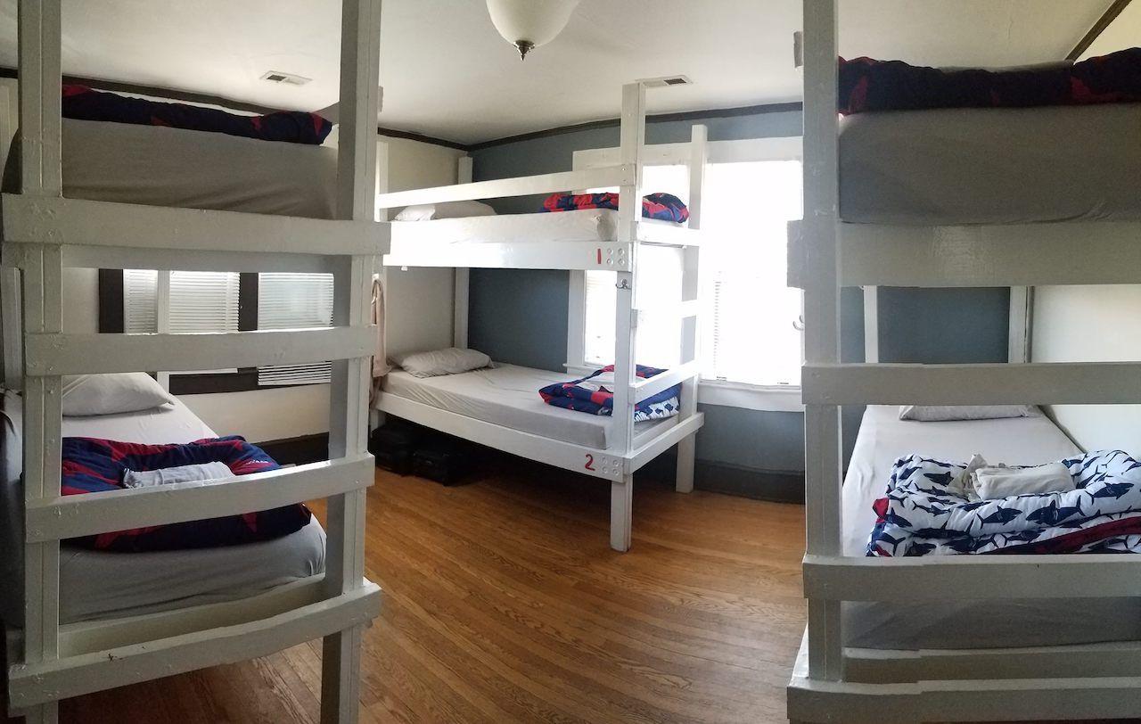 Bon Paul und Sharky's Hostel, Asheville, North Carolina