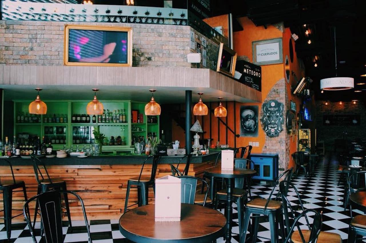 Mezcalería bohemia en Ciudad de México