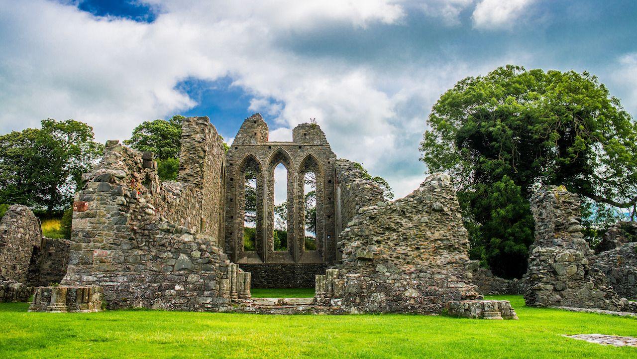 Inch Abbey in Irlanda del Nord. Rovine di monasteri a Downpatrick