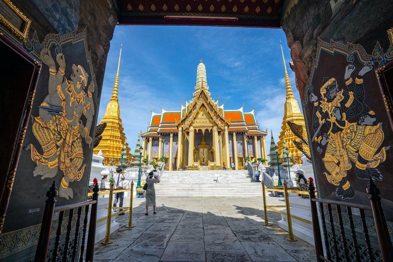 One-day-in-Bangkok-The-Grand-Palace-1756168721