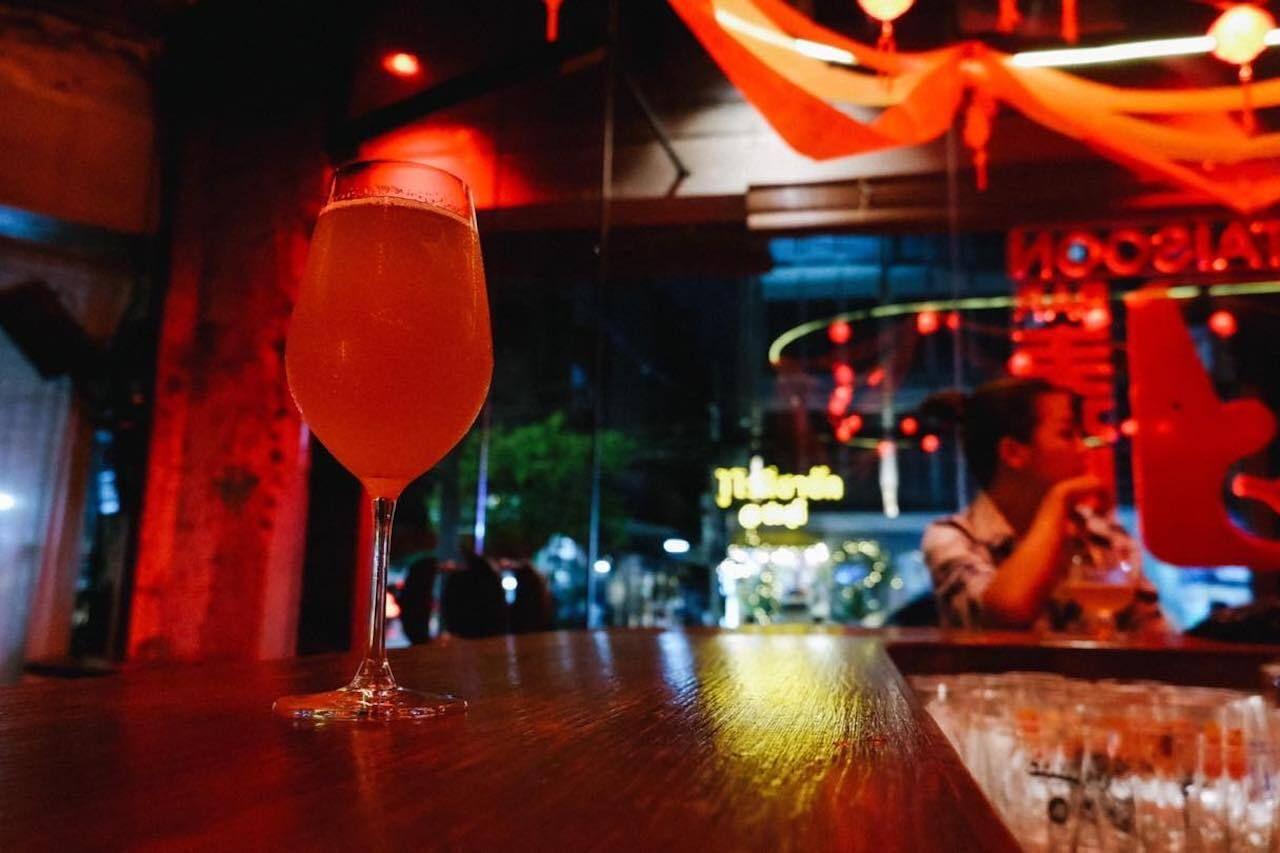 tai-soon-bar-bangkok-489737425725736