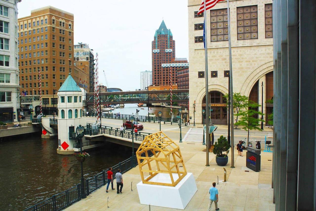 Scultura Milwaukee