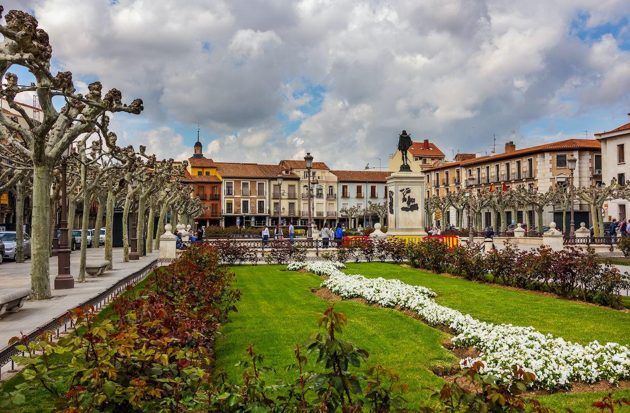 Plaza de Cervantes ad Alcalá de Henares, Spagna