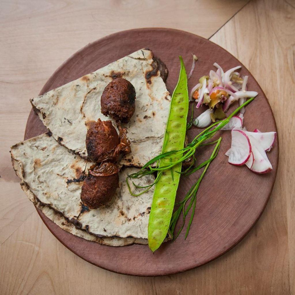 Traditionelles mexikanisches Essen von Pasillo de Humo in Mexiko-Stadt